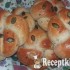 Császárzsemle magokkal