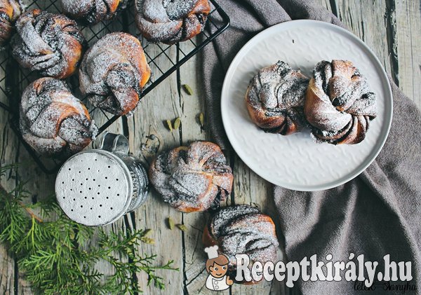 Kardamomos diós kakaós tekercs