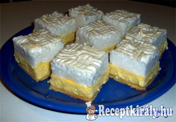 Habos túrós pite